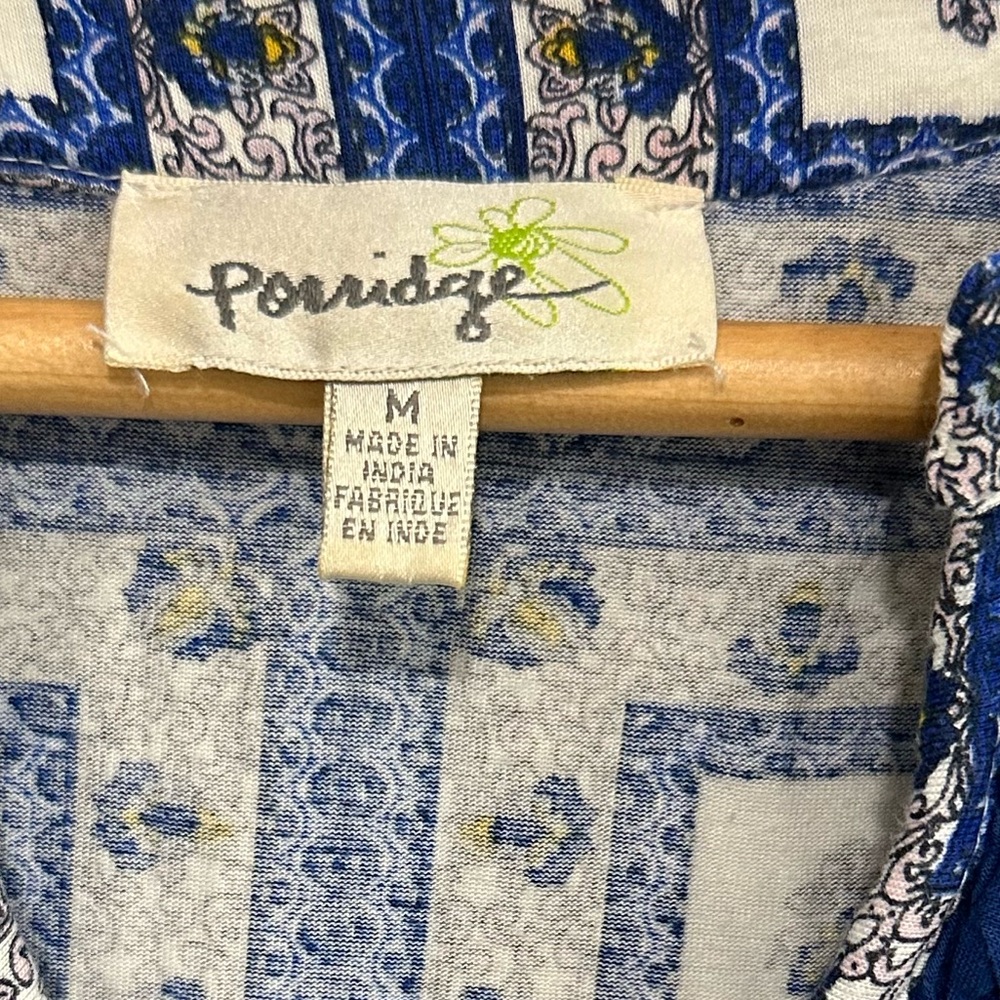 Porridge | Women’s Medium Blue Patterned Blouse 3/4 Sleeve Button Details - Picture 3 of 9